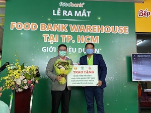 Kho lưu trữ thực phẩm đầu tiên tại Việt Nam dành cho người yếu thế: Kết nối sự yêu thương (15/1/2022)